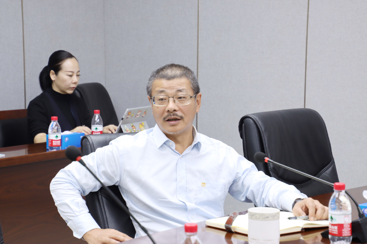 賦能可持續(xù)發(fā)展 海南礦業(yè)召開2024年度ESG專題會(huì)議2.jpg